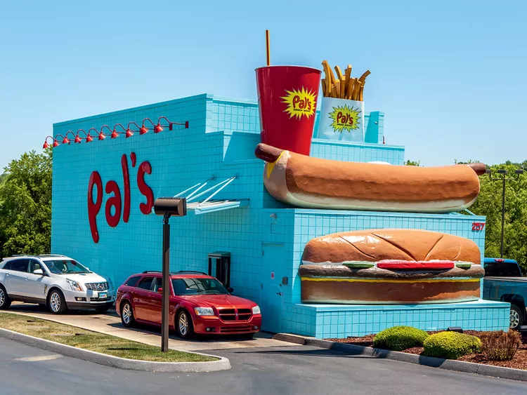 Pal's exterior of building